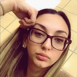 Meet your Posher, Paula